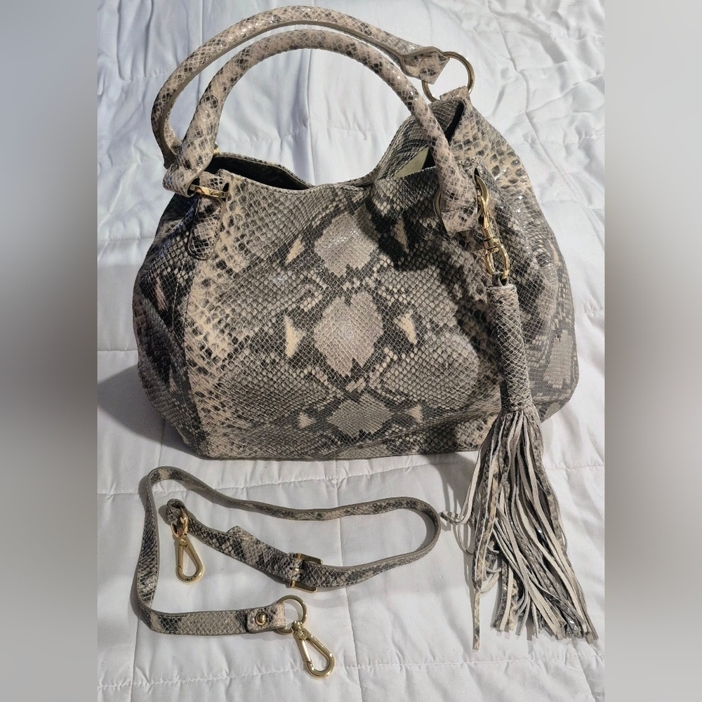 G.I.L.I. Gray Snake Print Shoulder Bag